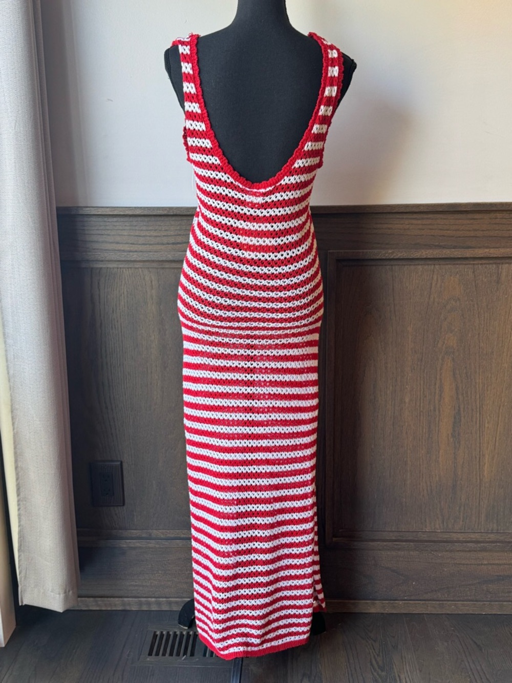 Shade & Shore Womens Red and White Striped Knit Maxi swimsuit cover up NWT L - Picture 4 of 7